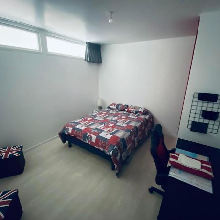 Apartament Chambre Privee Face A La Gare Tarbes Zewnętrze zdjęcie