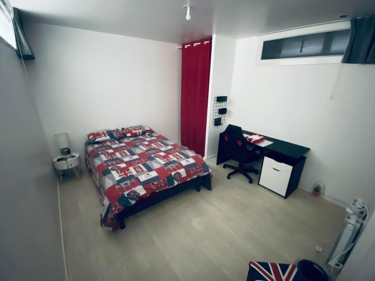 Apartament Chambre Privee Face A La Gare Tarbes Zewnętrze zdjęcie